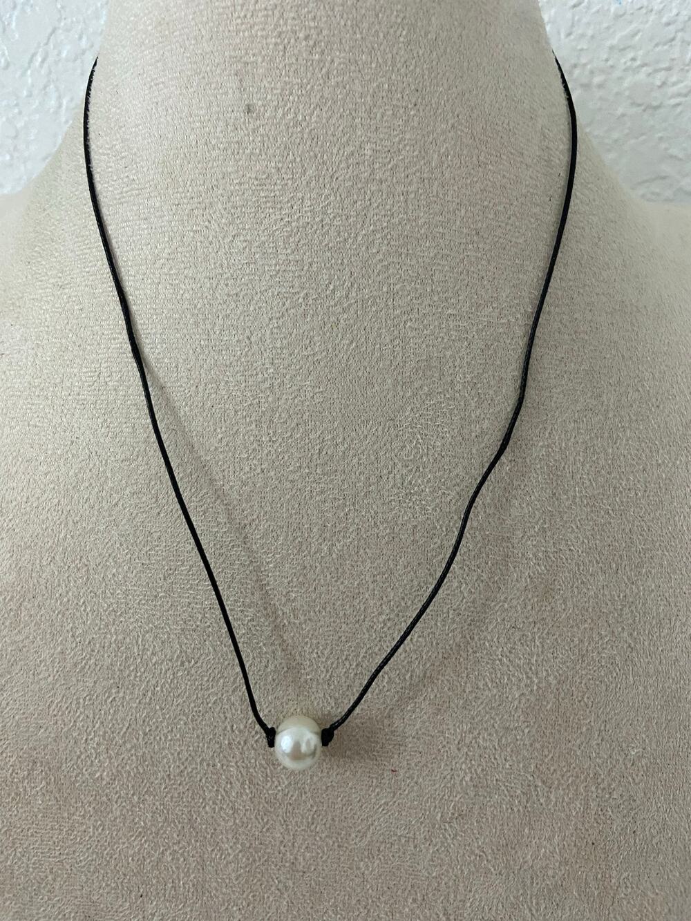 Faux pearl cord necklace